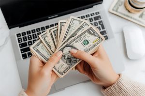 راه های کسب درآمد دلاری در ایران