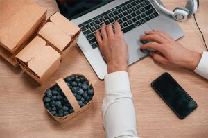 دراپ شیپینگ چیست؟ | بهترین محصولات برای دراپ شیپینگ در اینستاگرام